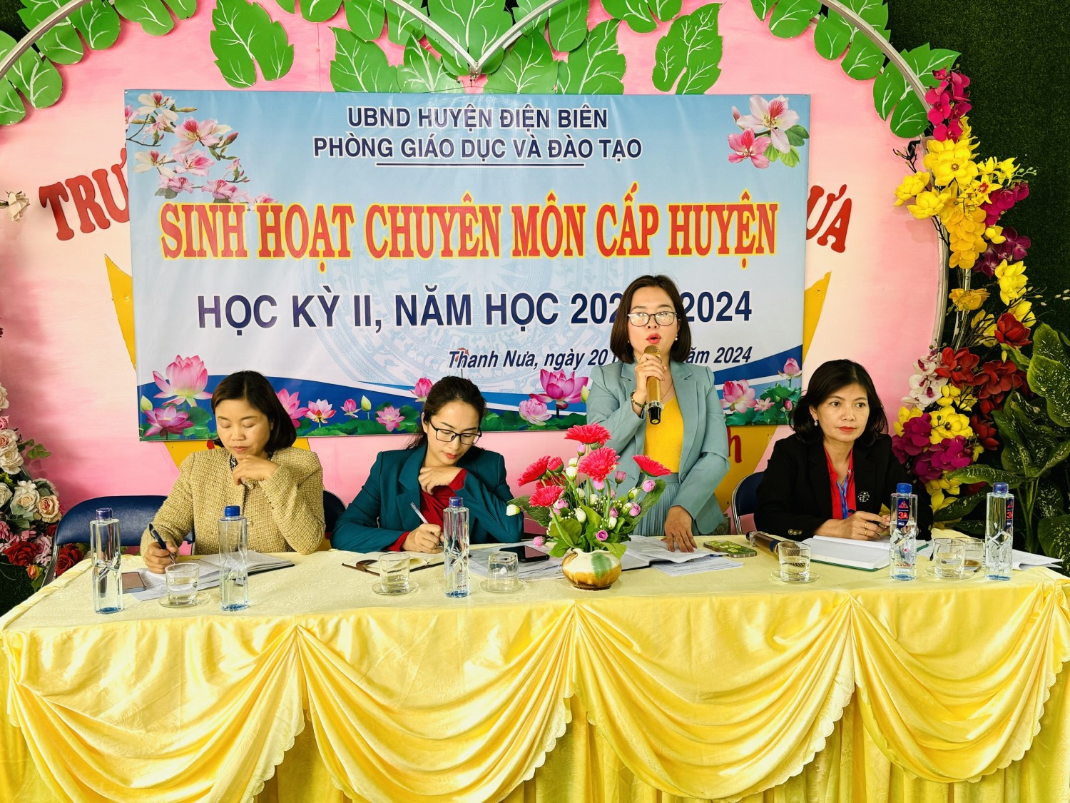 4 Chinh phát biểu